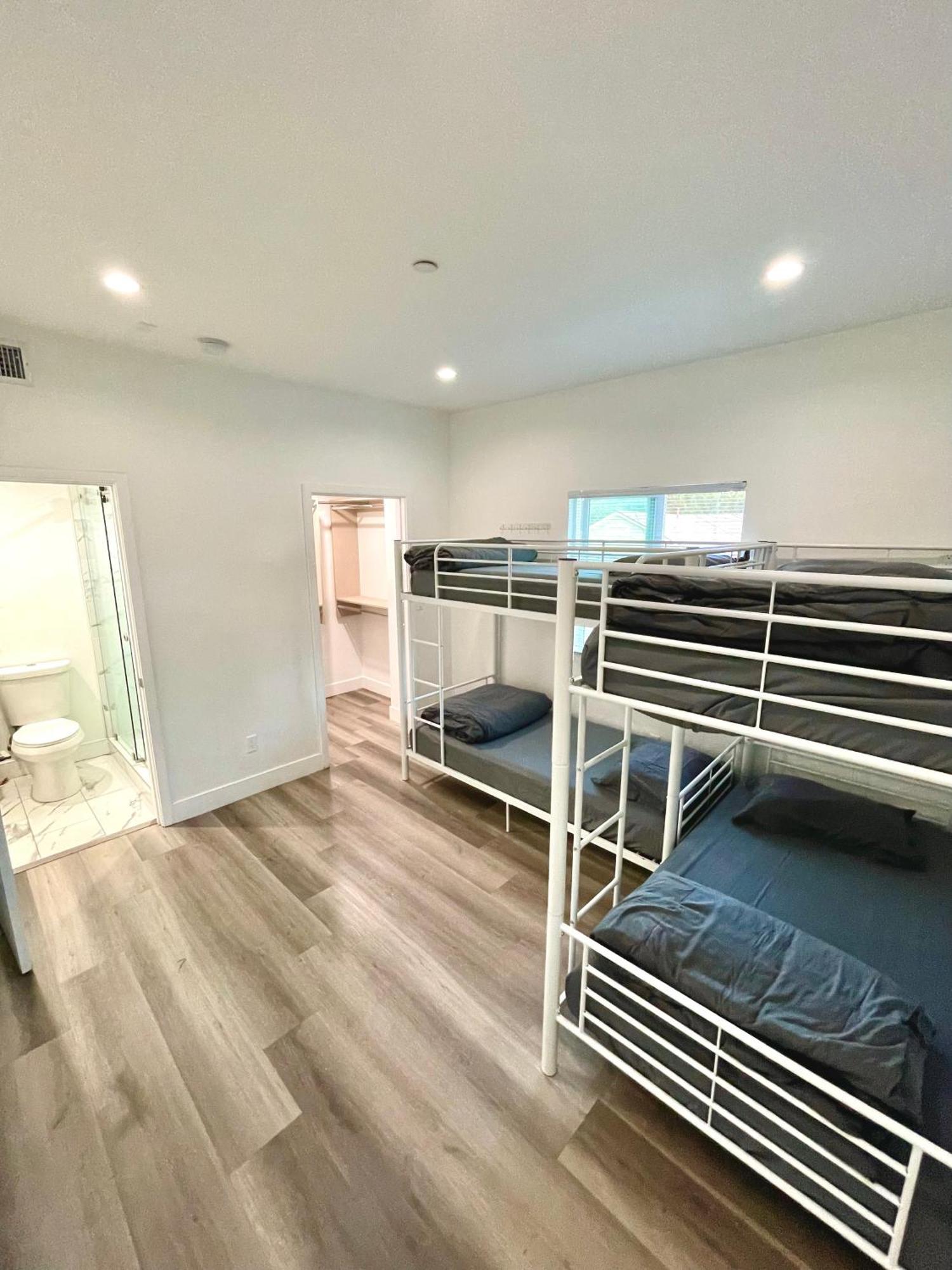 Bed & Breakfast Modern *